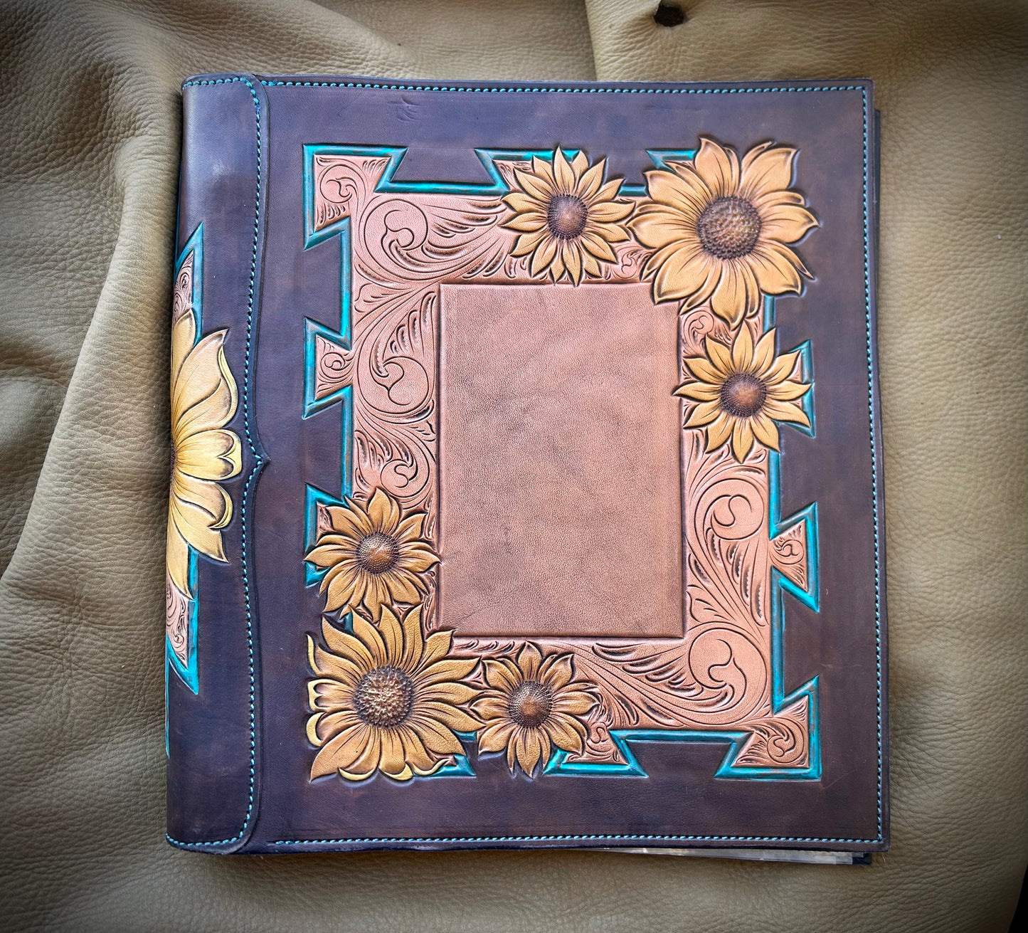 Customizable Sunflower Binder