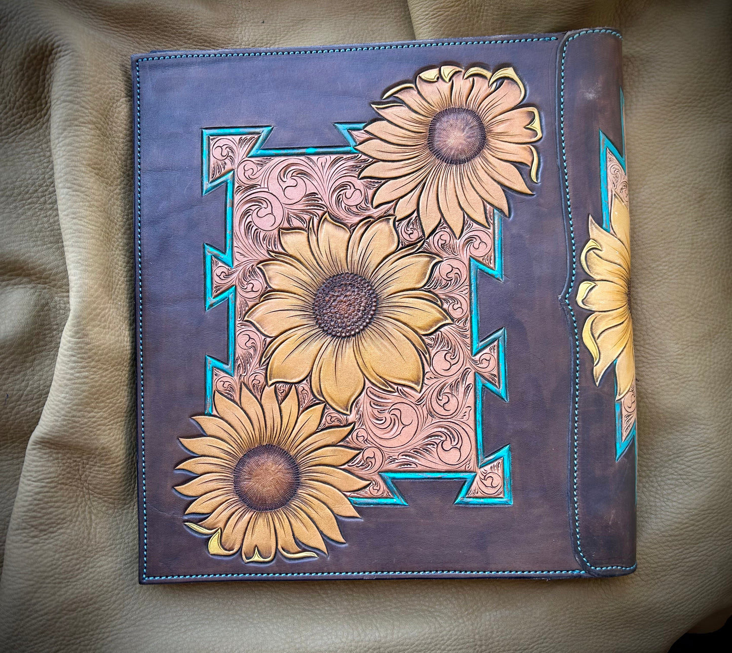 Customizable Sunflower Binder